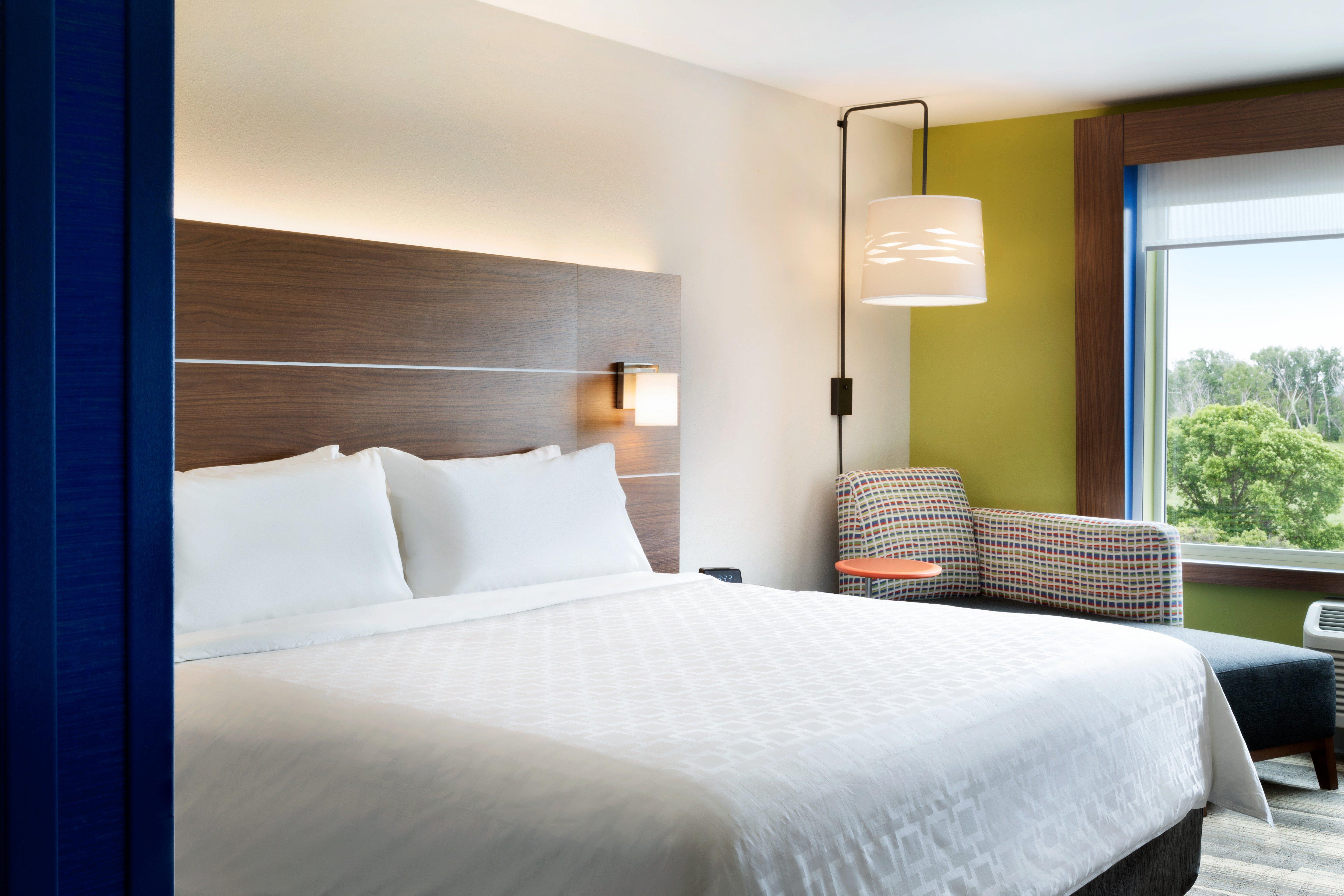 Holiday Inn Express & Suites Macon North By Ihg Exterior photo