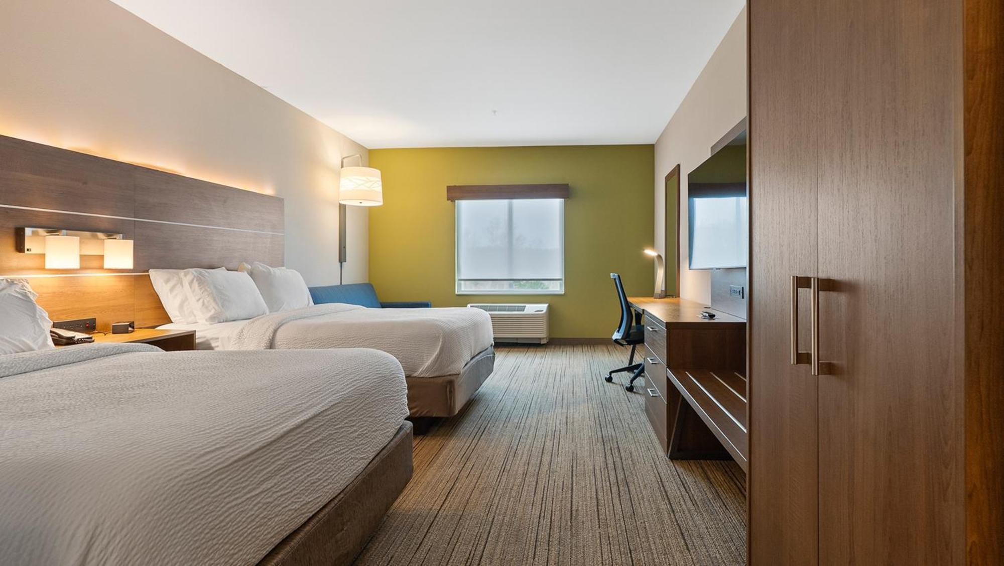 Holiday Inn Express & Suites Macon North By Ihg Exterior photo